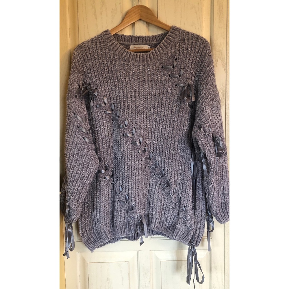 Gray Velvet Knit Sweater w Satin Ribbons Across